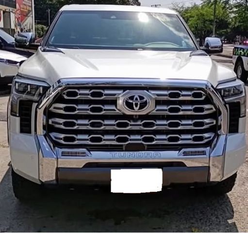 Toyota Tundra 2022 Model 2